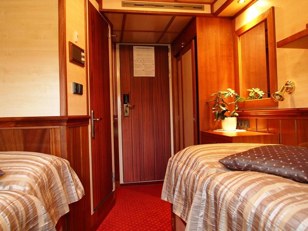 Florentina Boat Prag Dış mekan fotoğraf